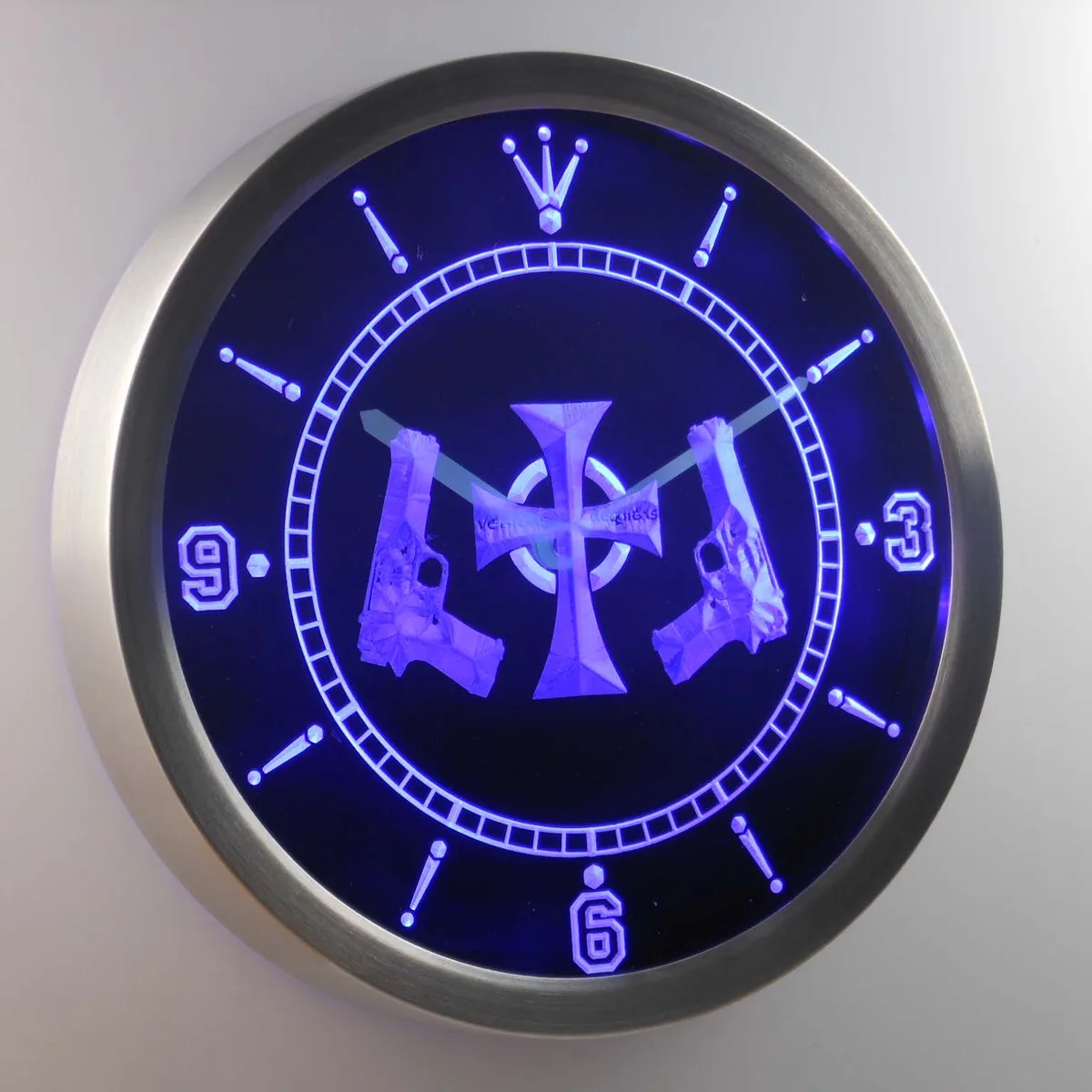 Boondock Saints   Guns and Cross LED Neon Wall Clock
