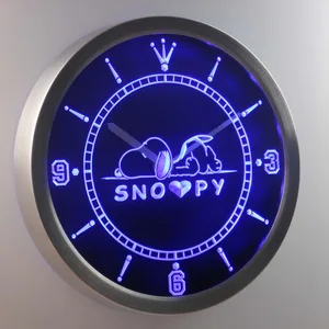 Peanuts Snoopy Heart LED Neon Wall Clock