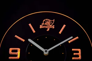 Tampa Bay Buccaneers Modern LED Neon Wall Clock