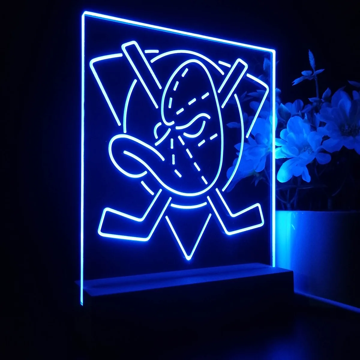 Anaheim Ducks Alternate LED Desk Light - Legacy Edition