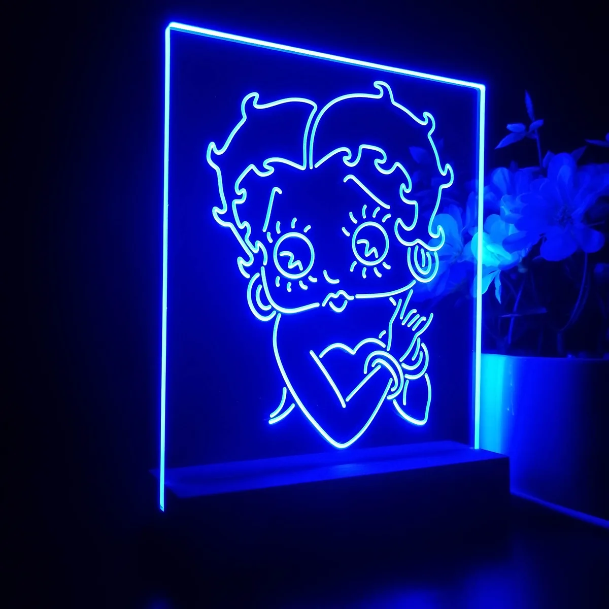 Betty Boop Close Up LED Desk Light