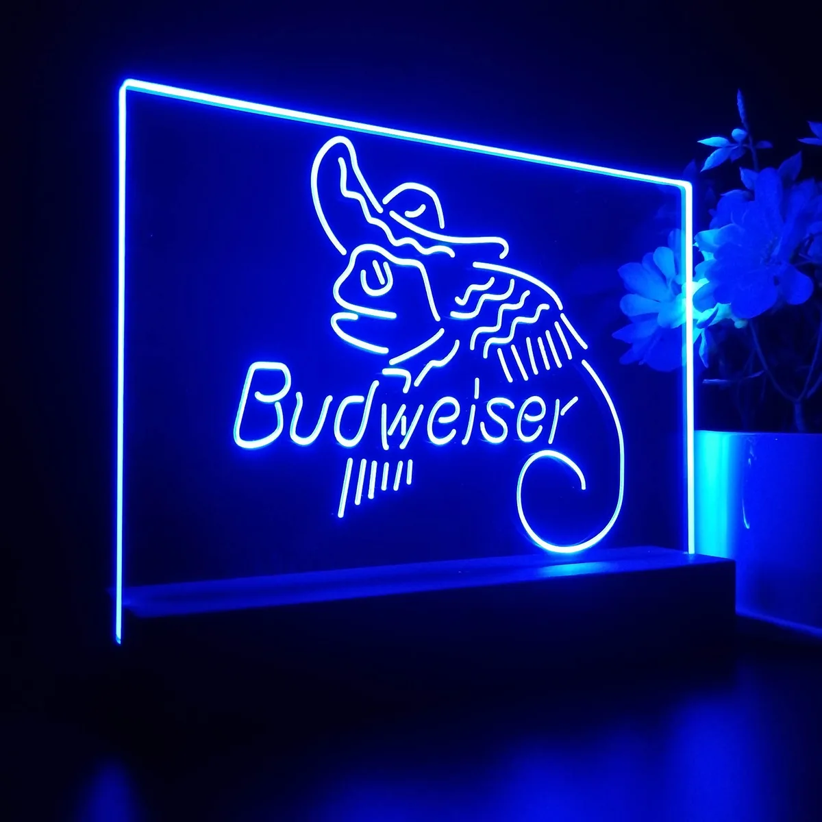 Budweiser Lizard Hat LED Desk Light