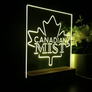 Canadian Mist Maple Leaf LED Desk Light