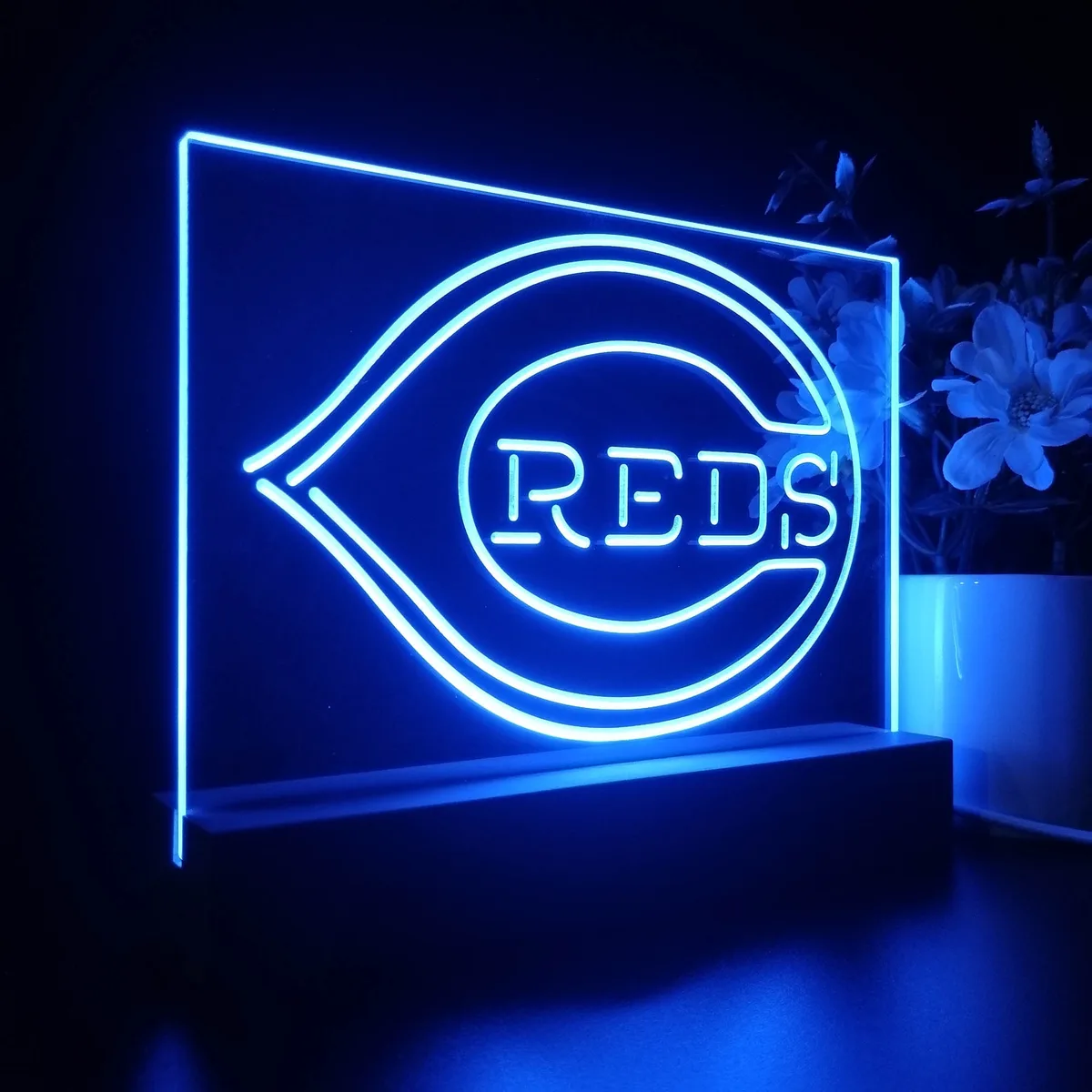 Cincinnati Reds Logo 1 LED Desk Light