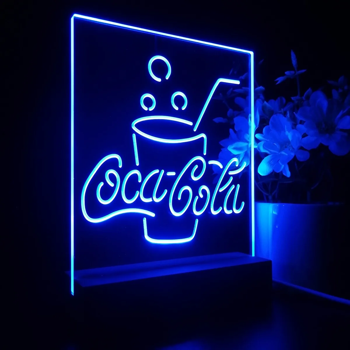 Coca-Cola Cup with Bubbles LED Desk Light