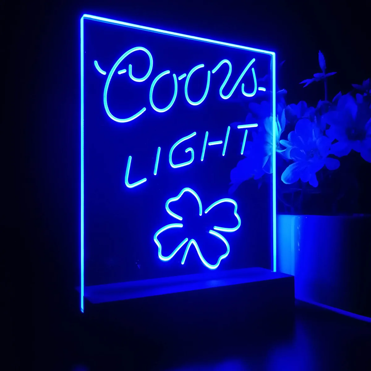 Coors Light Clover Leaf LED Desk Light