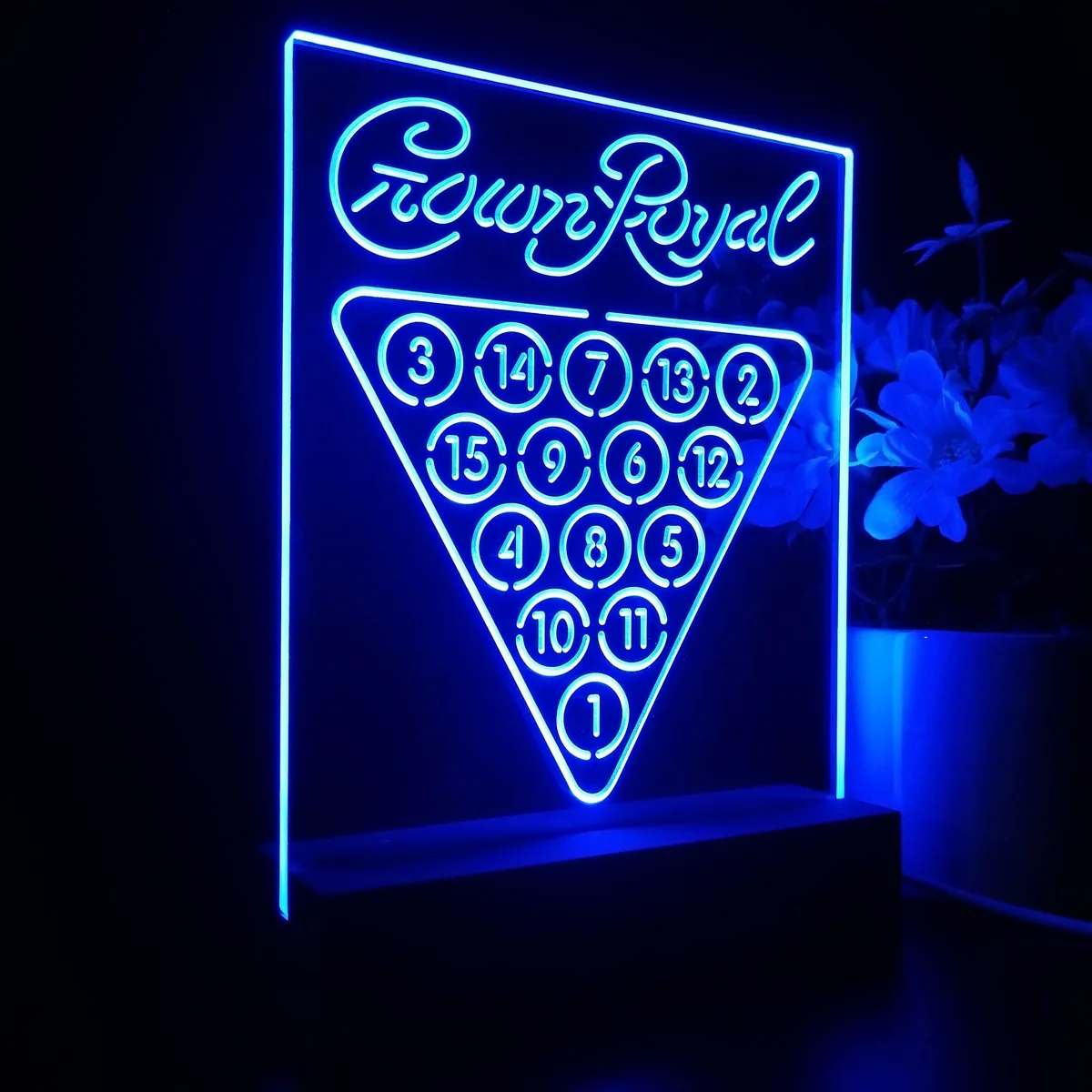 Crown Royal 15 Ball Billiards Pool LED Desk Light