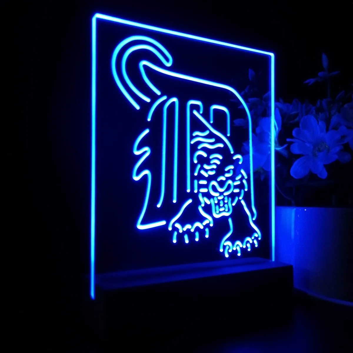Detroit Tigers Logo 1 LED Desk Light - Legacy Edition