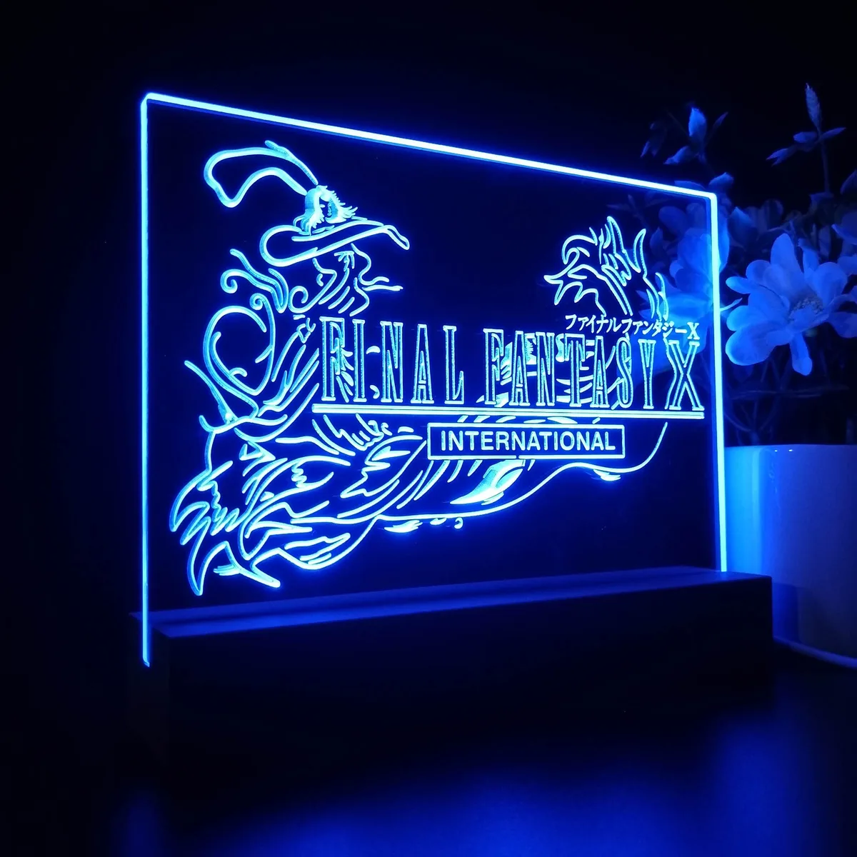 Final Fantasy X International LED Desk Light