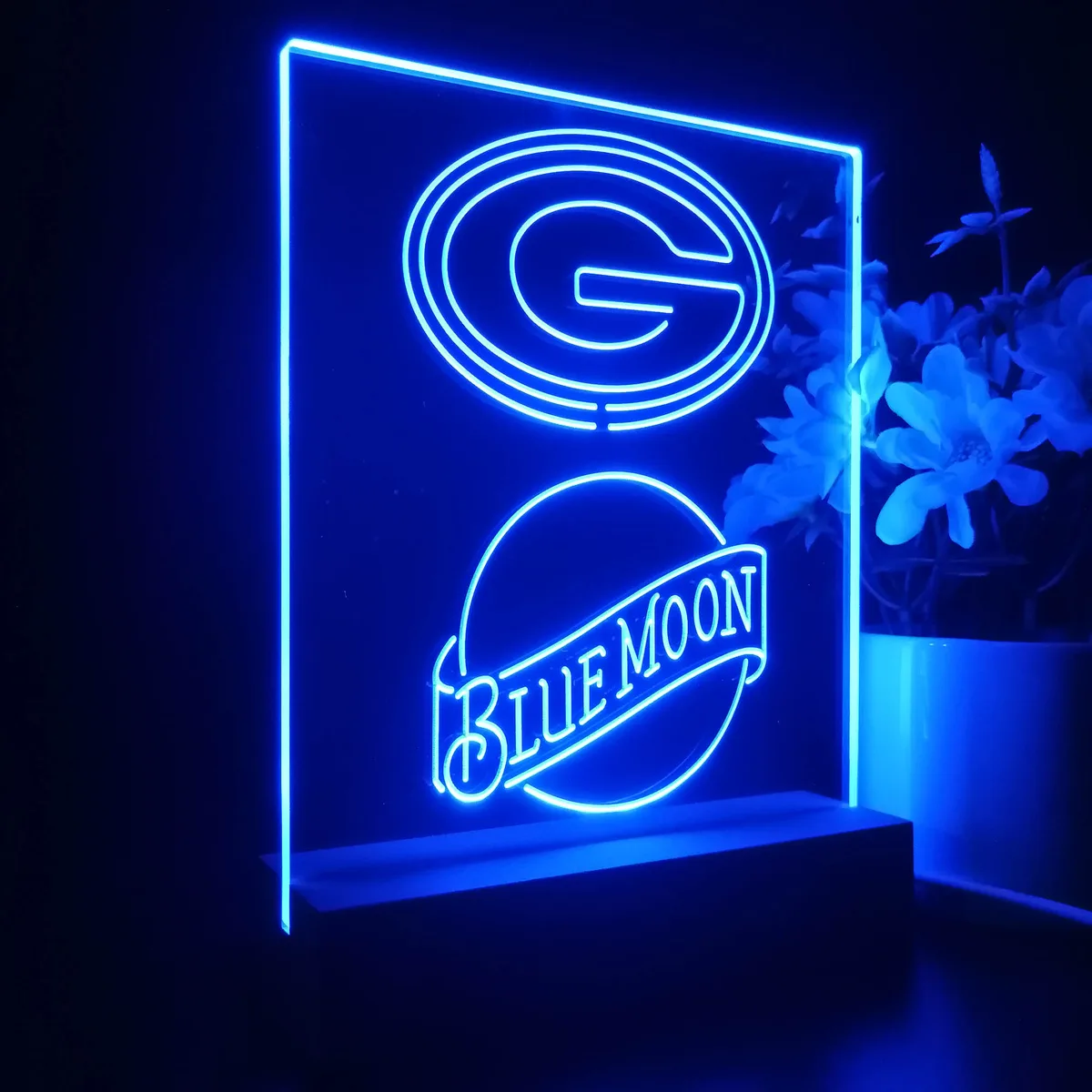 Green Bay Packers Blue Moon LED Desk Light