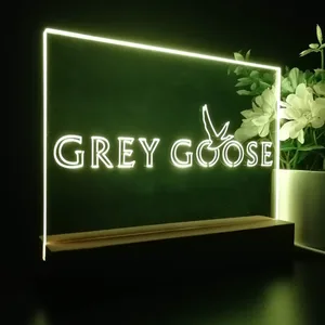 Grey Goose Bird LED Desk Light