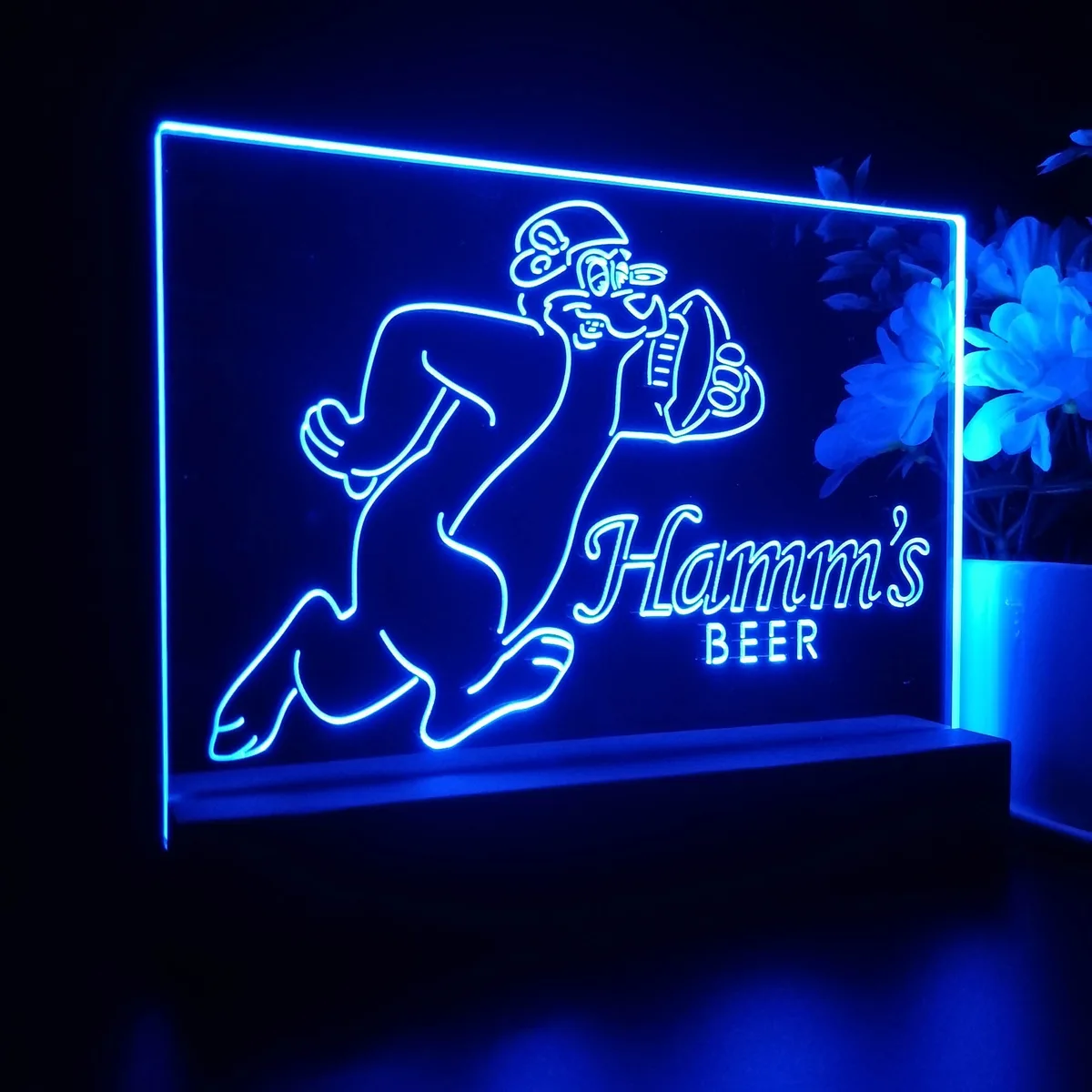 Hamm's Bear Rugby LED Desk Light
