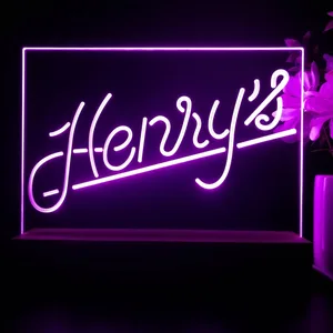 Henry's LED Desk Light