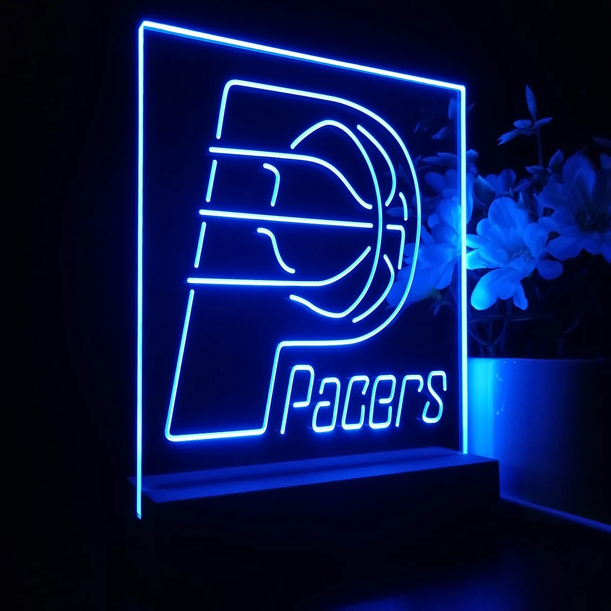 Indiana Pacers Logo LED Desk Light - Legacy Edition