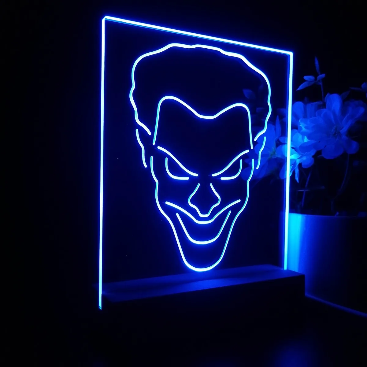 Joker Face LED Desk Light