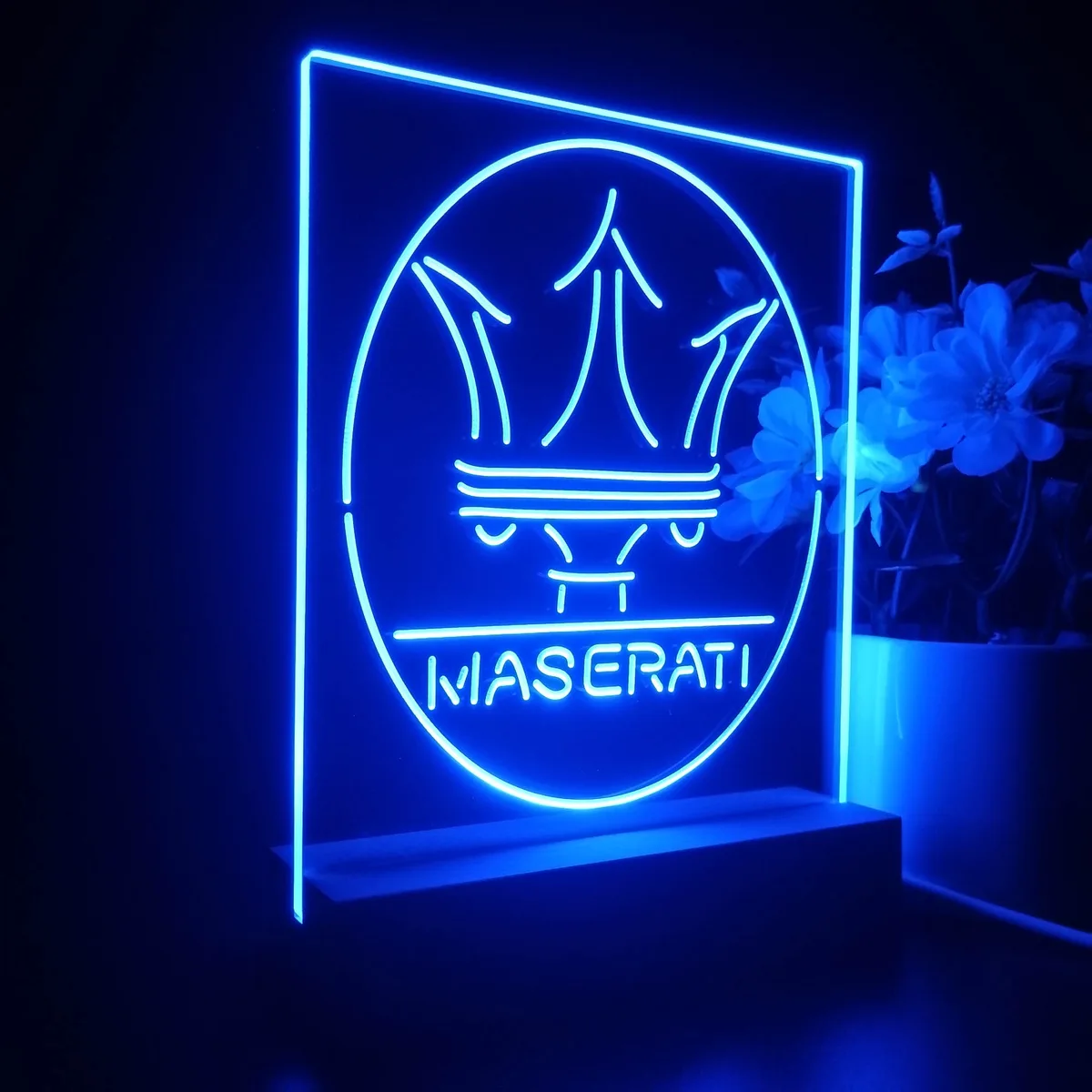 Maserati LED Desk Light