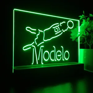 Modelo Soccer Goalie LED Desk Light
