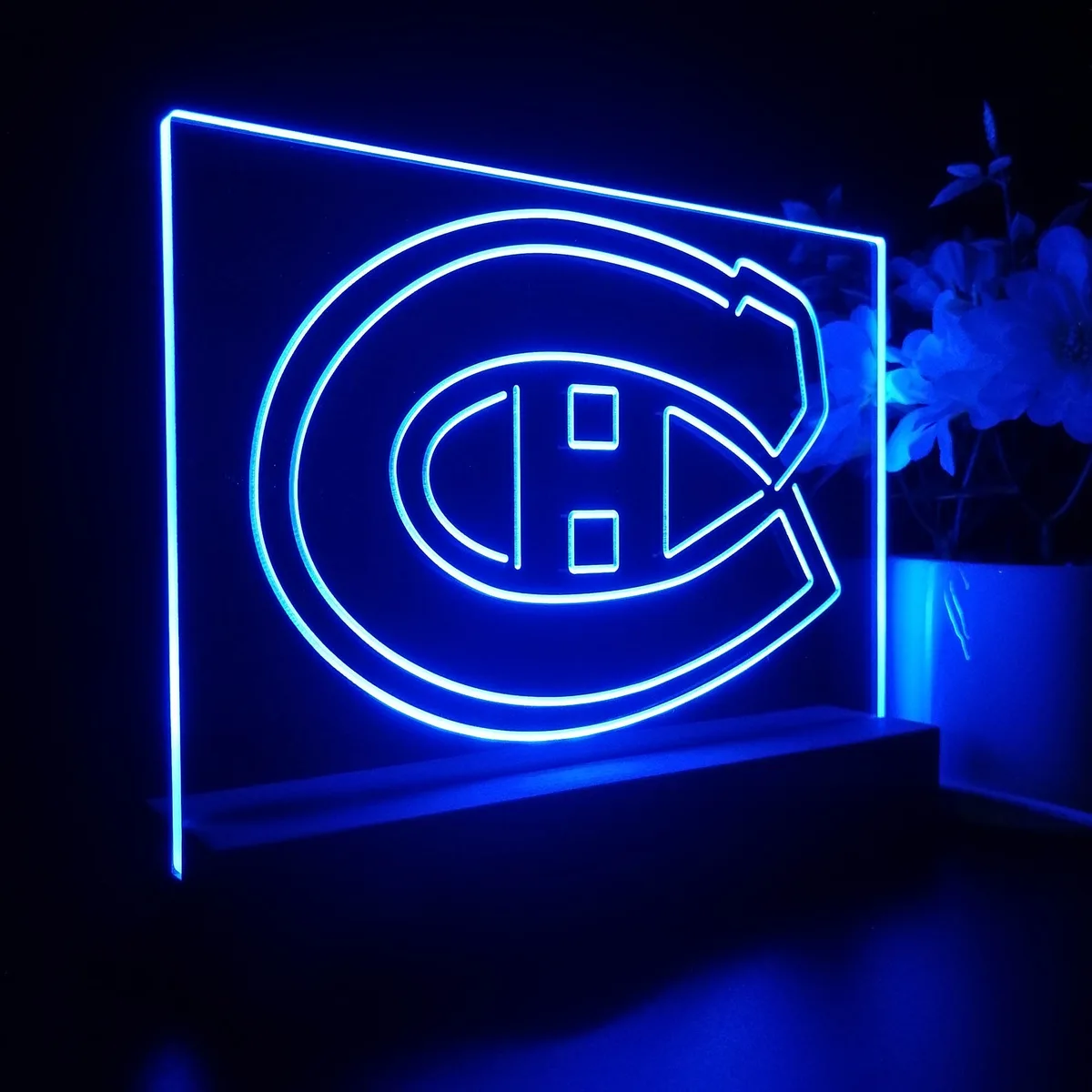 Montreal Canadiens Logo 1 LED Desk Light