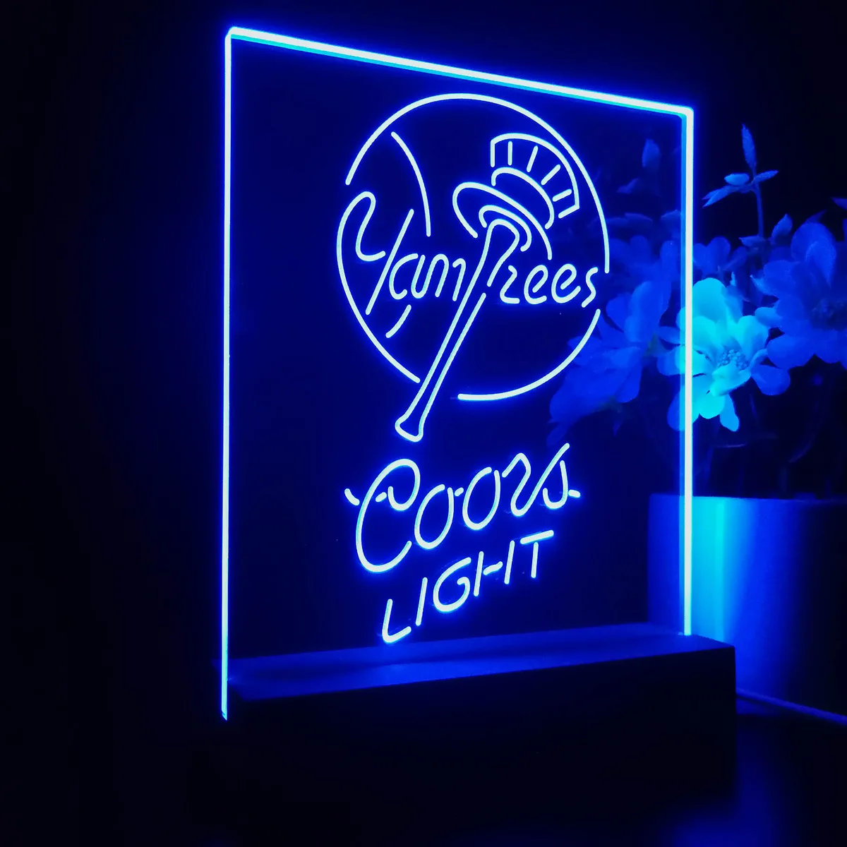 New York Yankees Coors Light LED Desk Light