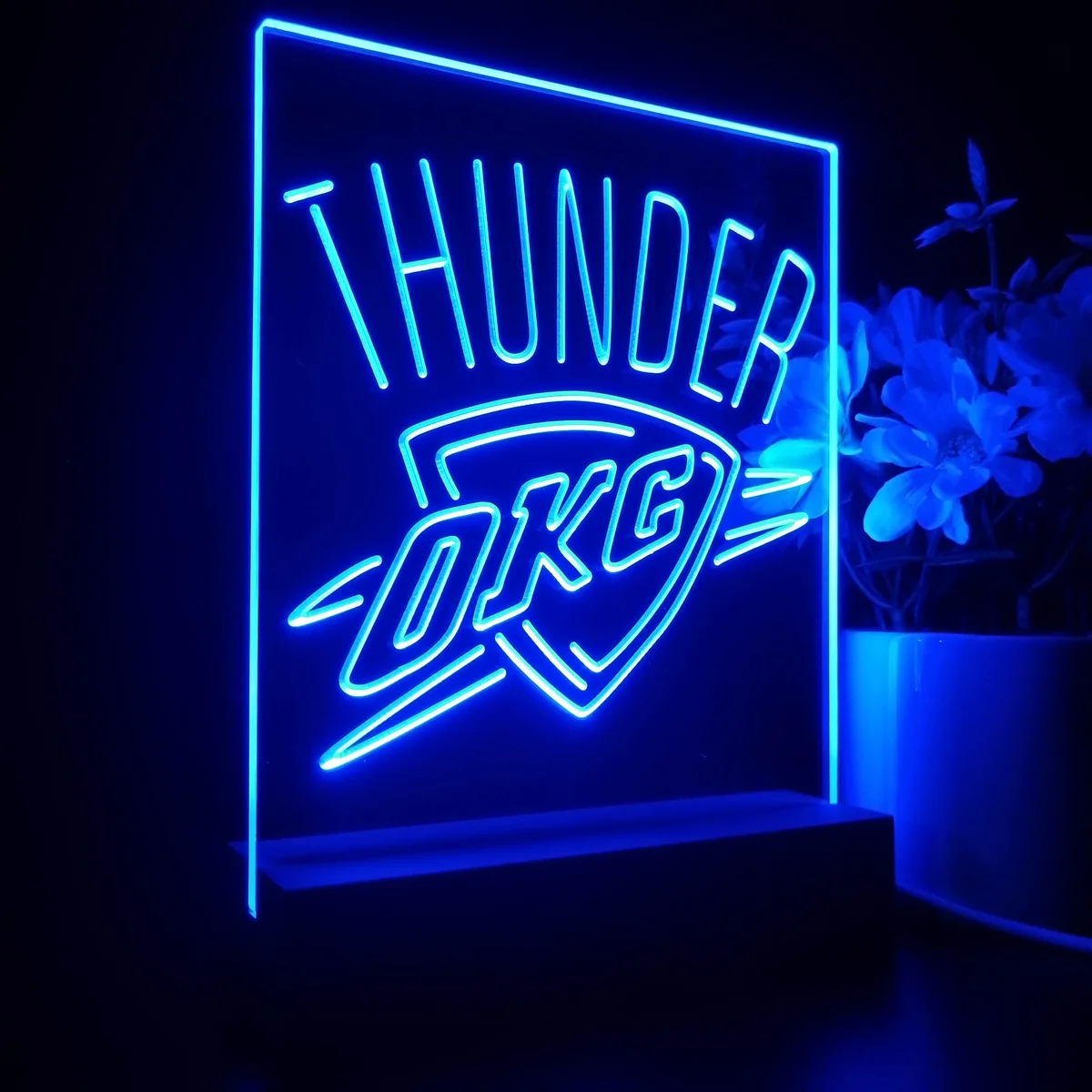 Oklahoma City Thunder Logo LED Desk Light