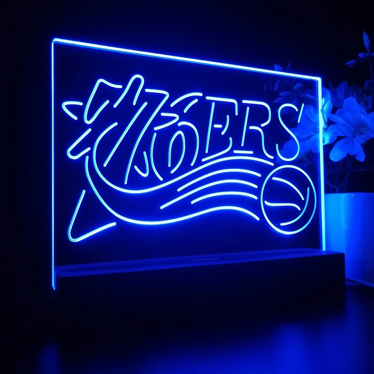 Philadelphia 76ers Logo LED Desk Light - Legacy Edition