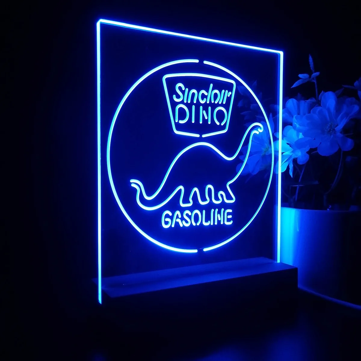 Sinclair Dino Gasoline LED Desk Light
