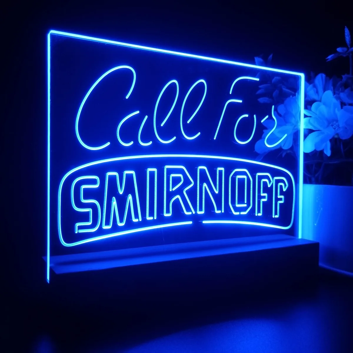 Smirnoff Call LED Desk Light