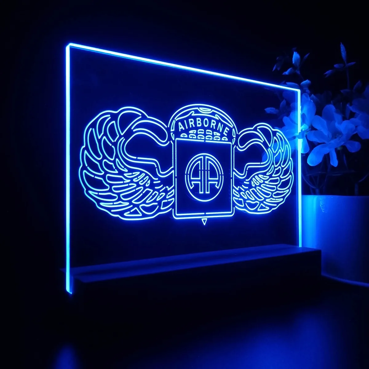 US Army 82nd Airborne Division Wings LED Desk Light