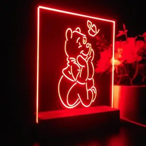 Winnie The Pooh Leaf LED Desk Light