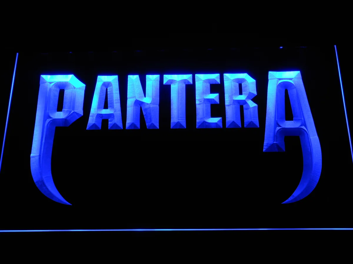 Pantera Fangs LED Neon Sign